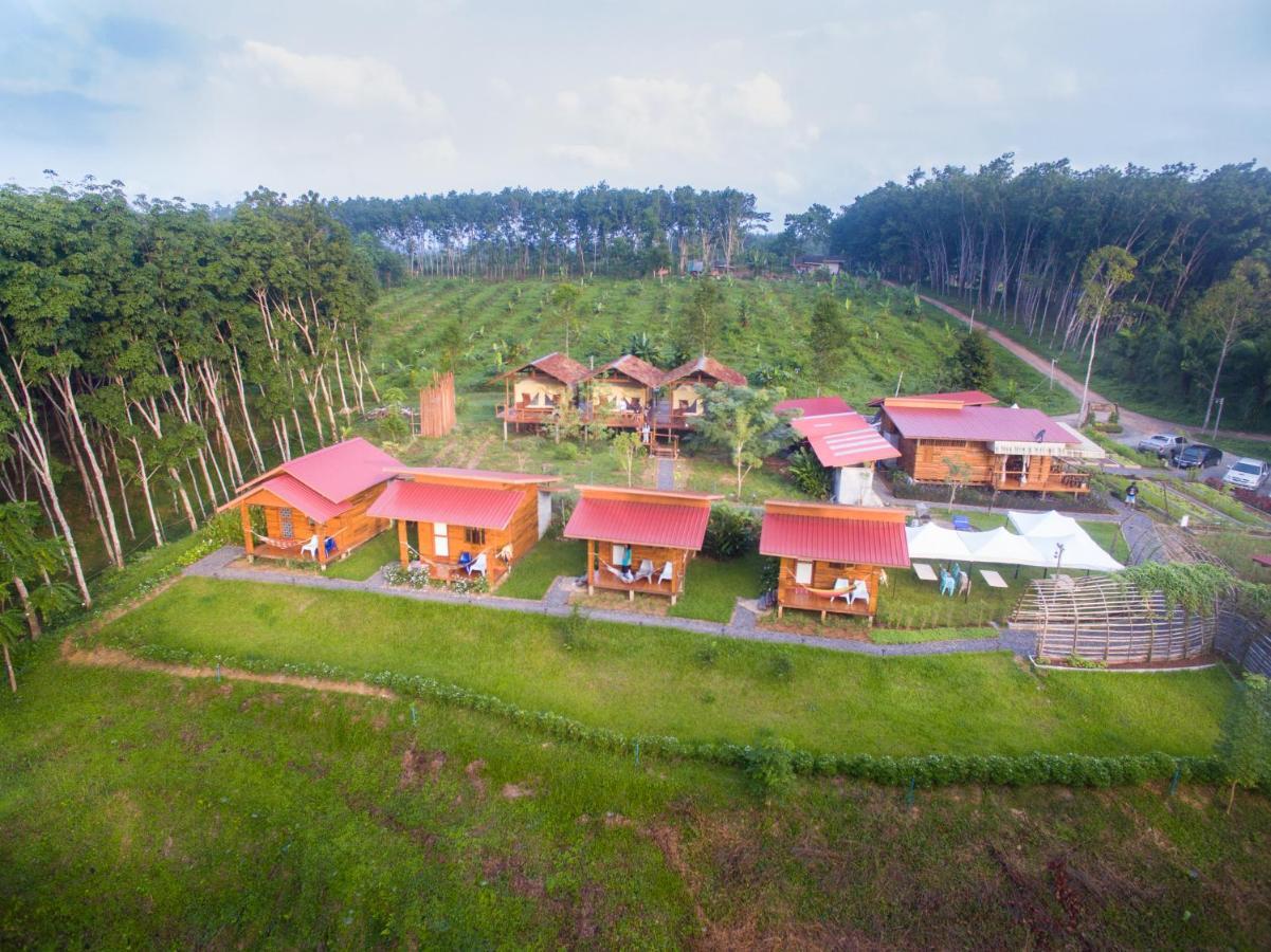 Bansuanphutarn Hotel Ban Pha Saeng Lang Bagian luar foto