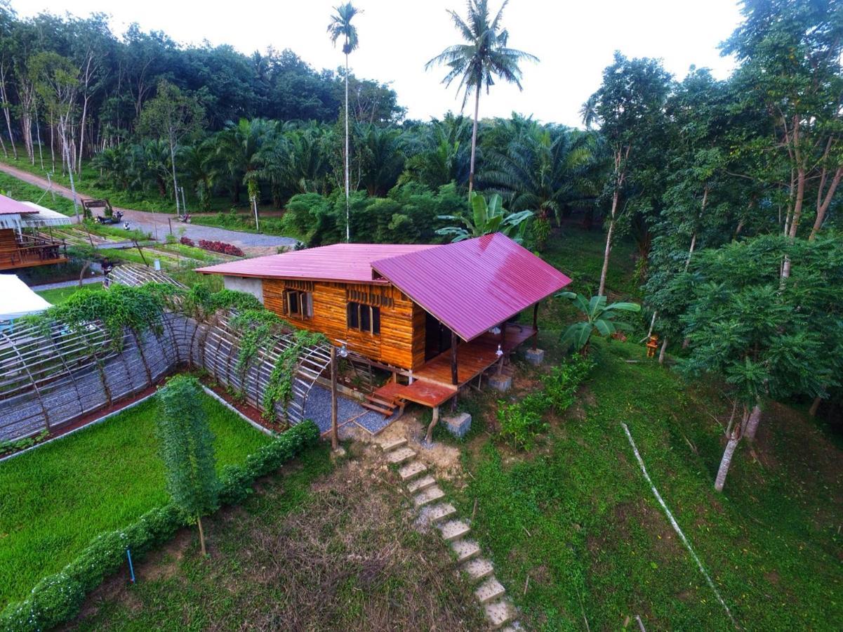 Bansuanphutarn Hotel Ban Pha Saeng Lang Bagian luar foto