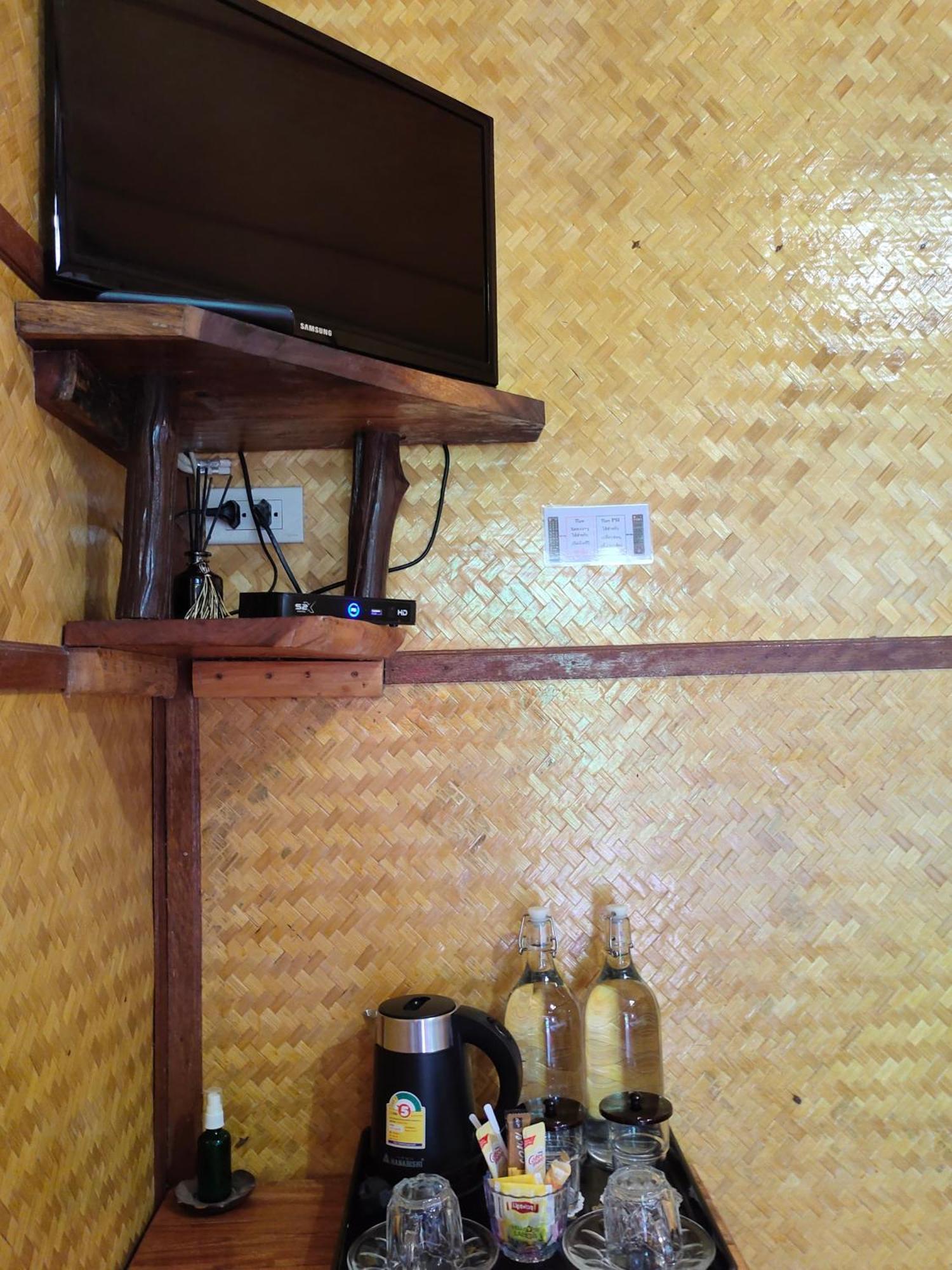 Bansuanphutarn Hotel Ban Pha Saeng Lang Bagian luar foto