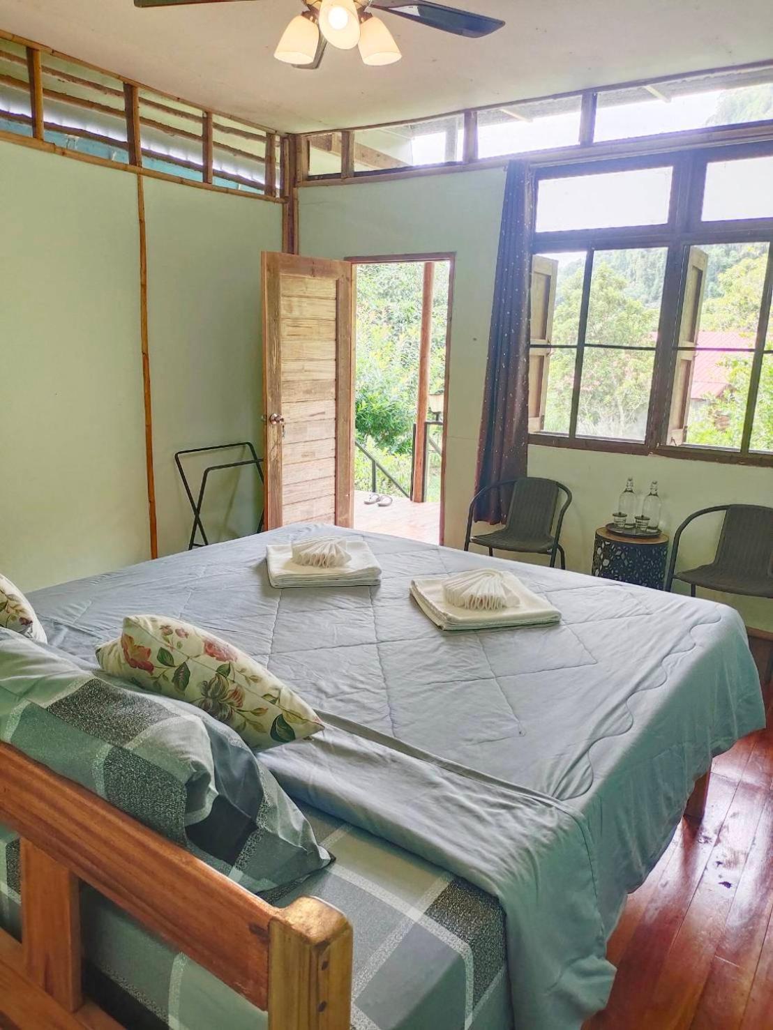 Bansuanphutarn Hotel Ban Pha Saeng Lang Bagian luar foto